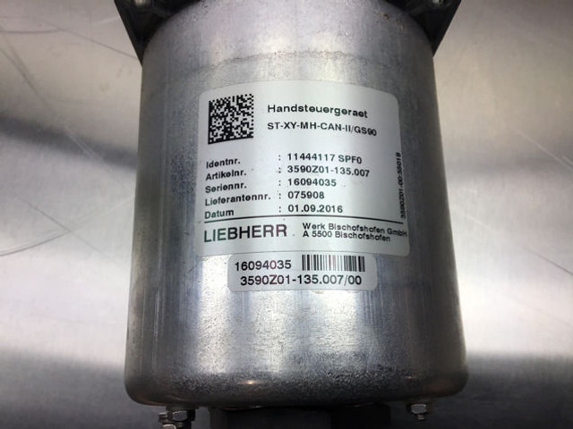 Liebherr Pilo Control Unit - Schalthebel: das Bild 2 Liebherr Pilo Control Unit - Schalthebel: das Bild 2