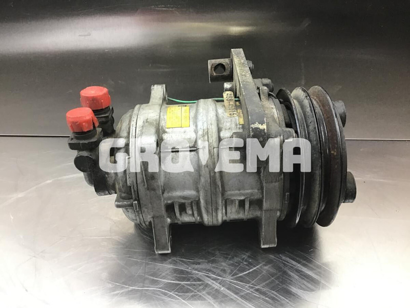 Liebherr R900 Li / A316 Li / A314 Li / A312 Li / A309 Li / A310 - Klimakompressor: das Bild 1 Liebherr R900 Li / A316 Li / A314 Li / A312 Li / A309 Li / A310 - Klimakompressor: das Bild 1