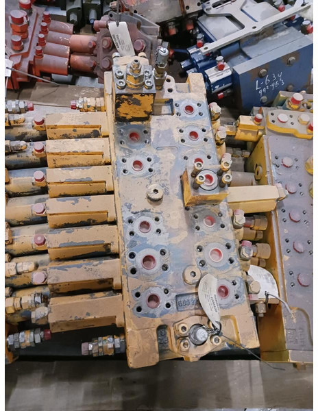 Liebherr R932 Li / R942 LI - Hydraulik: das Bild 1 Liebherr R932 Li / R942 LI - Hydraulik: das Bild 1