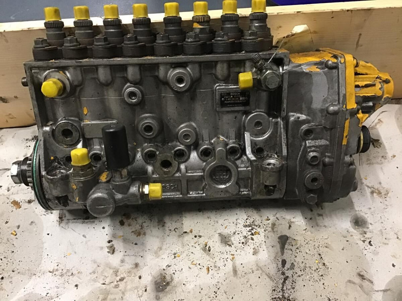 Liebherr R944 / R974 / R954 / R964 / PR764 / D9408TIE - Kraftstoffpumpe: das Bild 1 Liebherr R944 / R974 / R954 / R964 / PR764 / D9408TIE - Kraftstoffpumpe: das Bild 1