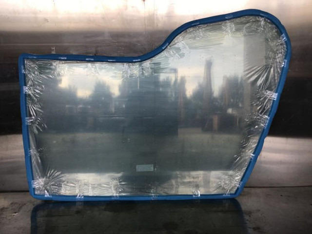 Liebherr Window Glass - Fenster und Teile: das Bild 4 Liebherr Window Glass - Fenster und Teile: das Bild 4