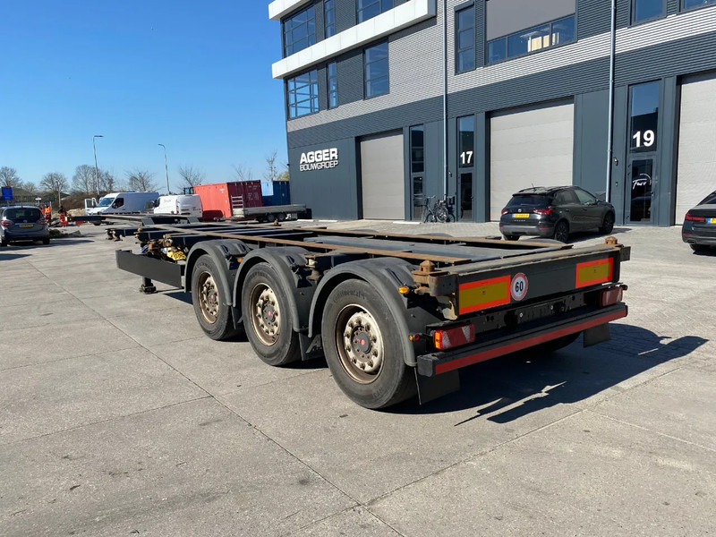 Kögel S24-2 Container Chassis / SAF + Disc / 1x Extendable / 1x Lift Axle - Container/ Wechselfahrgestell Auflieger: das Bild 3 Kögel S24-2 Container Chassis / SAF + Disc / 1x Extendable / 1x Lift Axle - Container/ Wechselfahrgestell Auflieger: das Bild 3