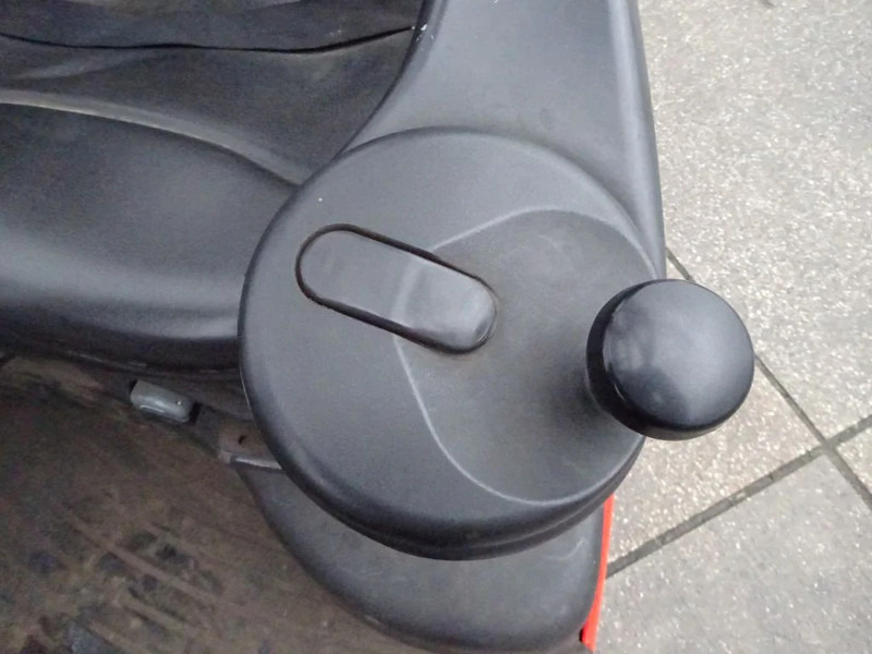 Schubmaststapler Linde R16X / 1600 kg / Reachtruck: das Bild 7