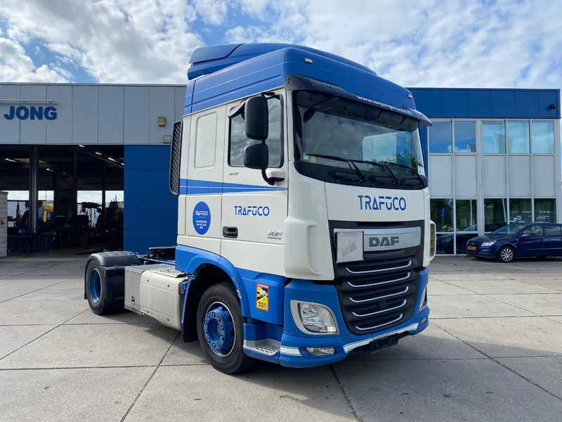 DAF XF 106.440 SC / ADR / Automatic - Sattelzugmaschine: das Bild 3 DAF XF 106.440 SC / ADR / Automatic - Sattelzugmaschine: das Bild 3