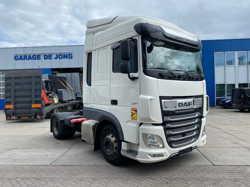 DAF XF 106.450 SC / Automatic / Euro 6 - Sattelzugmaschine: das Bild 3 DAF XF 106.450 SC / Automatic / Euro 6 - Sattelzugmaschine: das Bild 3