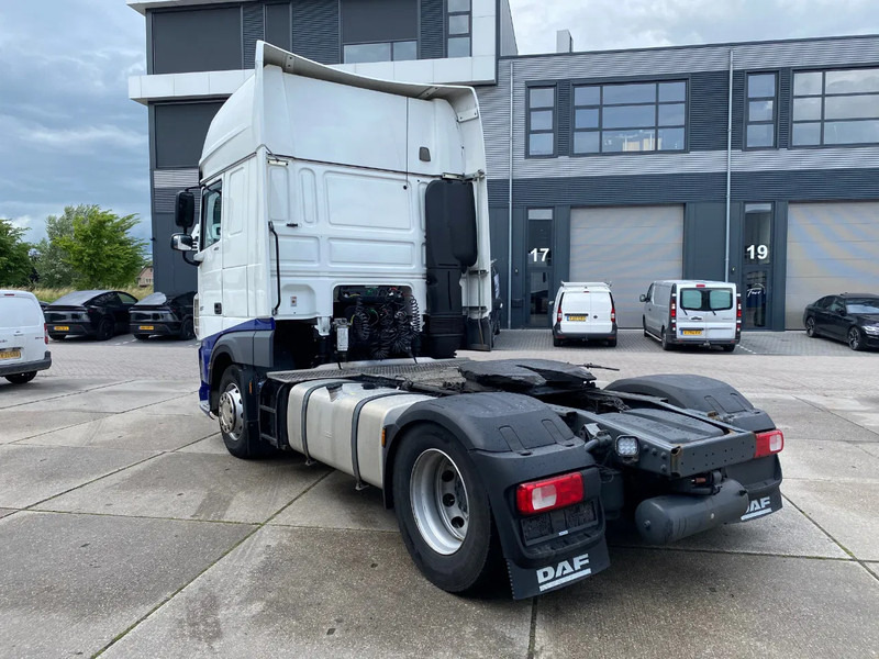 DAF XF 106.480 SSC / Euro 6D / 2x Tank / Stand Airco - Sattelzugmaschine: das Bild 4 DAF XF 106.480 SSC / Euro 6D / 2x Tank / Stand Airco - Sattelzugmaschine: das Bild 4