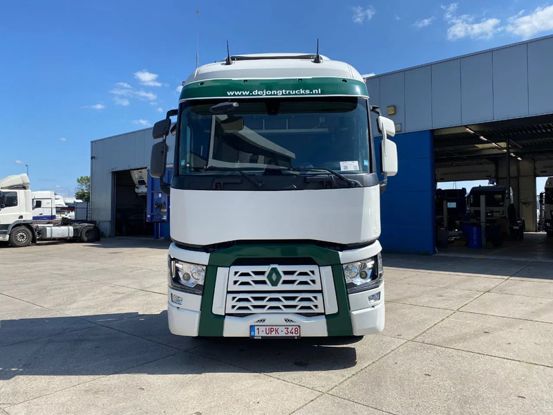 Renault T520 Comfort / 6x2/4 / Steering Axle / Hub Reduction / 290.235 km - Sattelzugmaschine: das Bild 2 Renault T520 Comfort / 6x2/4 / Steering Axle / Hub Reduction / 290.235 km - Sattelzugmaschine: das Bild 2