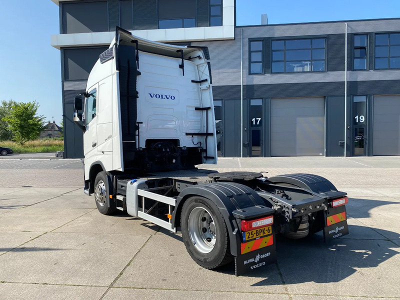 Volvo FH 13.460 Globetrotter / I-Save - Sattelzugmaschine: das Bild 4 Volvo FH 13.460 Globetrotter / I-Save - Sattelzugmaschine: das Bild 4