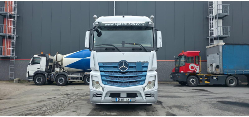 Mercedes-Benz Actros 1845 - Sattelzugmaschine: das Bild 2 Mercedes-Benz Actros 1845 - Sattelzugmaschine: das Bild 2