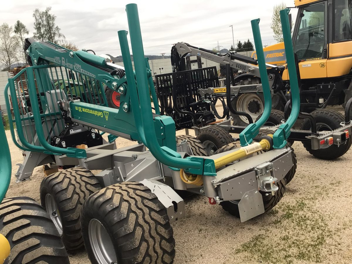 Pfanzelt P11 plus - Rückewagen: das Bild 2 Pfanzelt P11 plus - Rückewagen: das Bild 2
