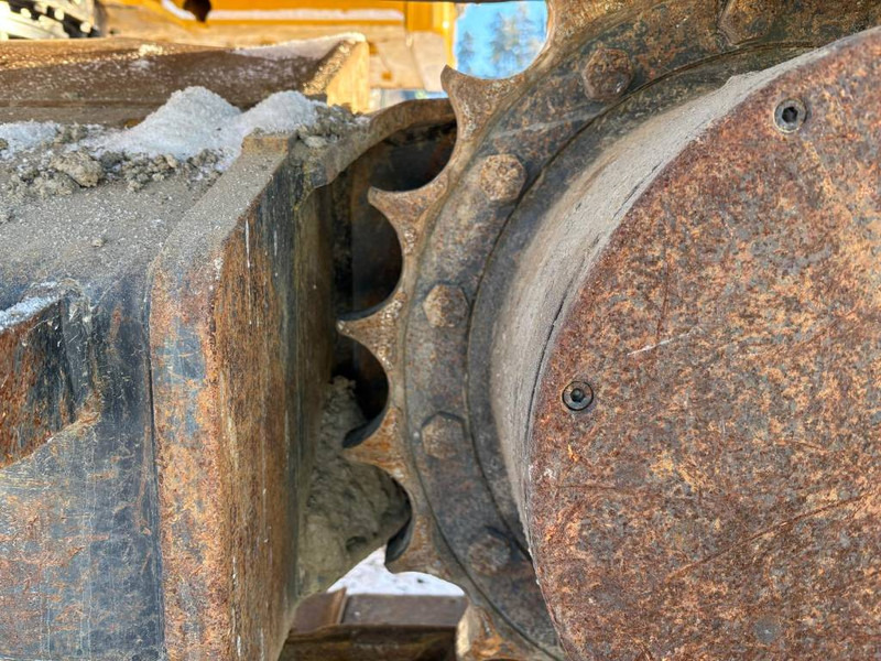 Kettenbagger Cat 325: das Bild 13