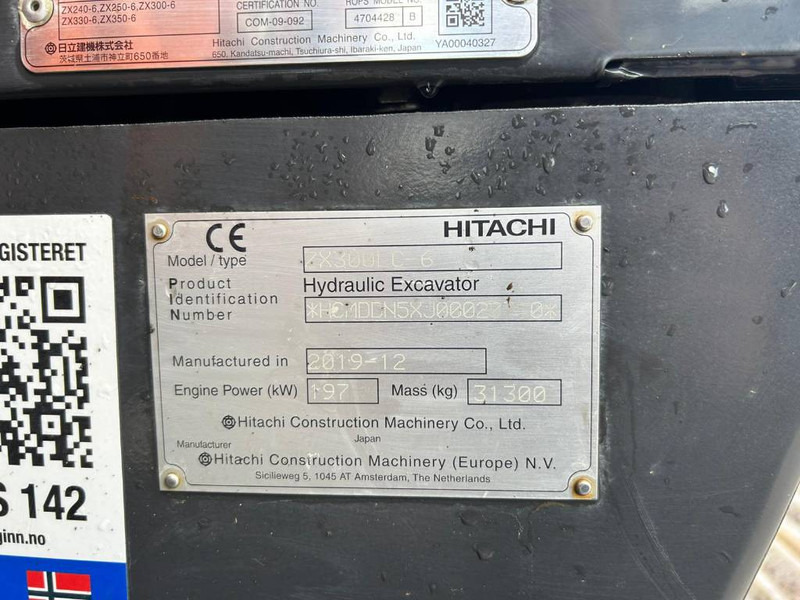Hitachi ZX 300 LC-6 - Kettenbagger: das Bild 5 Hitachi ZX 300 LC-6 - Kettenbagger: das Bild 5