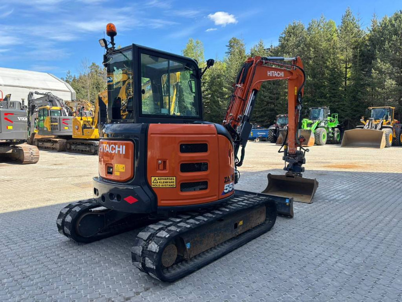 Hitachi ZX 55 U-6 CLR - Minibagger: das Bild 3 Hitachi ZX 55 U-6 CLR - Minibagger: das Bild 3