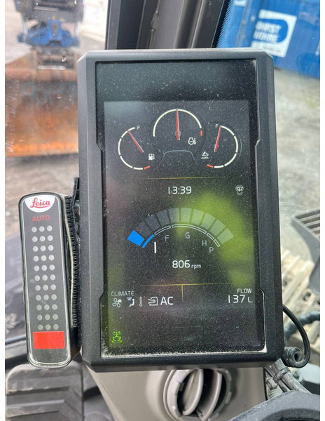 Kettenbagger Volvo ECR 235 EL: das Bild 11