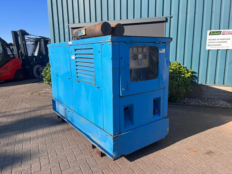 John Deere Stamford 42.5 kVA - Stromgenerator: das Bild 2 John Deere Stamford 42.5 kVA - Stromgenerator: das Bild 2