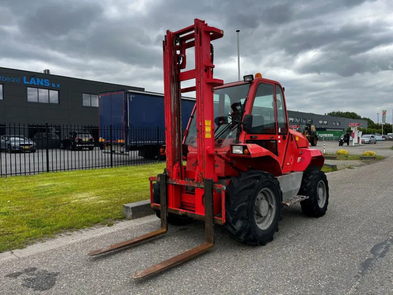 Manitou M30-4 4X4 - Geländestapler: das Bild 5 Manitou M30-4 4X4 - Geländestapler: das Bild 5