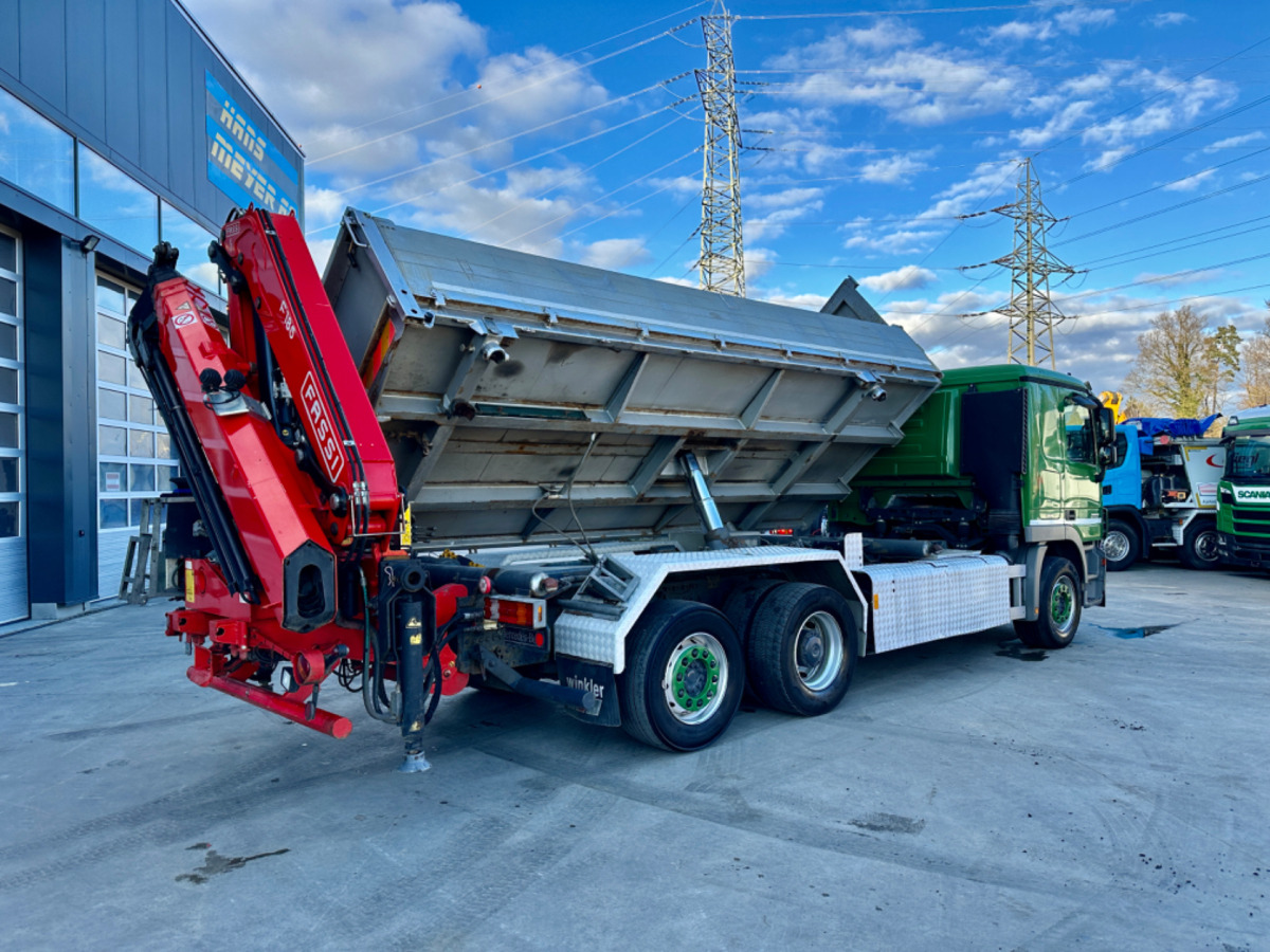 FASSI 185-5 mit Heckkonsole - Ladekran: das Bild 4 FASSI 185-5 mit Heckkonsole - Ladekran: das Bild 4