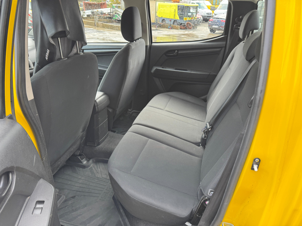 Pick-up ISUZU ATF S86 2.5Diesel 4x4: das Bild 9