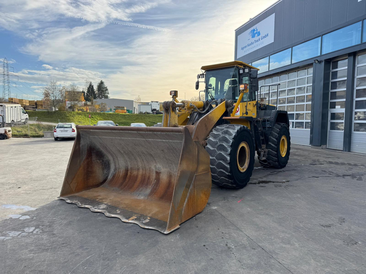 KOMATSU WA480-6 - Radlader: das Bild 1 KOMATSU WA480-6 - Radlader: das Bild 1