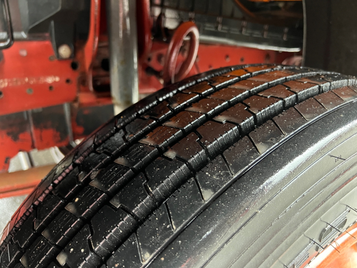 MERCEDES 709 WUMAG GELENKSTEIGER 14M - Kommunal-/ Sonderfahrzeug: das Bild 3 MERCEDES 709 WUMAG GELENKSTEIGER 14M - Kommunal-/ Sonderfahrzeug: das Bild 3