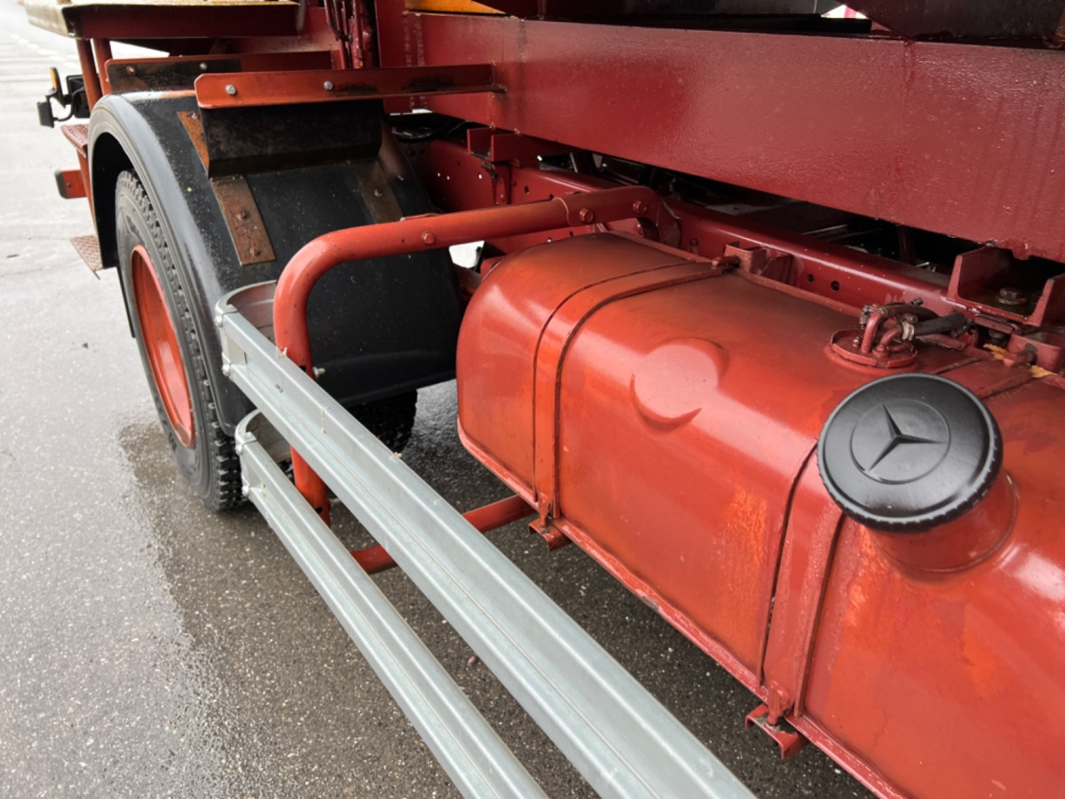 MERCEDES 709 WUMAG GELENKSTEIGER 14M - Kommunal-/ Sonderfahrzeug: das Bild 4 MERCEDES 709 WUMAG GELENKSTEIGER 14M - Kommunal-/ Sonderfahrzeug: das Bild 4