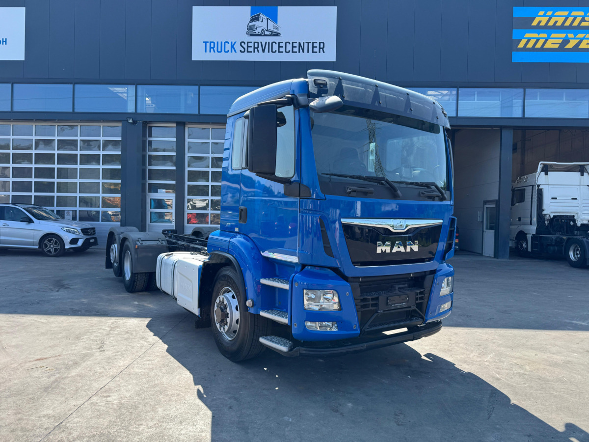 MAN TGS 26.440 6x2/4 Fahrgestell - Fahrgestell LKW: das Bild 3 MAN TGS 26.440 6x2/4 Fahrgestell - Fahrgestell LKW: das Bild 3