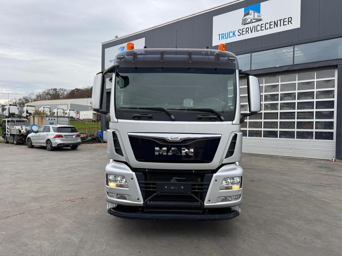 MAN TGS 35.480 8x2-4 H Effer 1355 9-6 - Autokran: das Bild 4 MAN TGS 35.480 8x2-4 H Effer 1355 9-6 - Autokran: das Bild 4