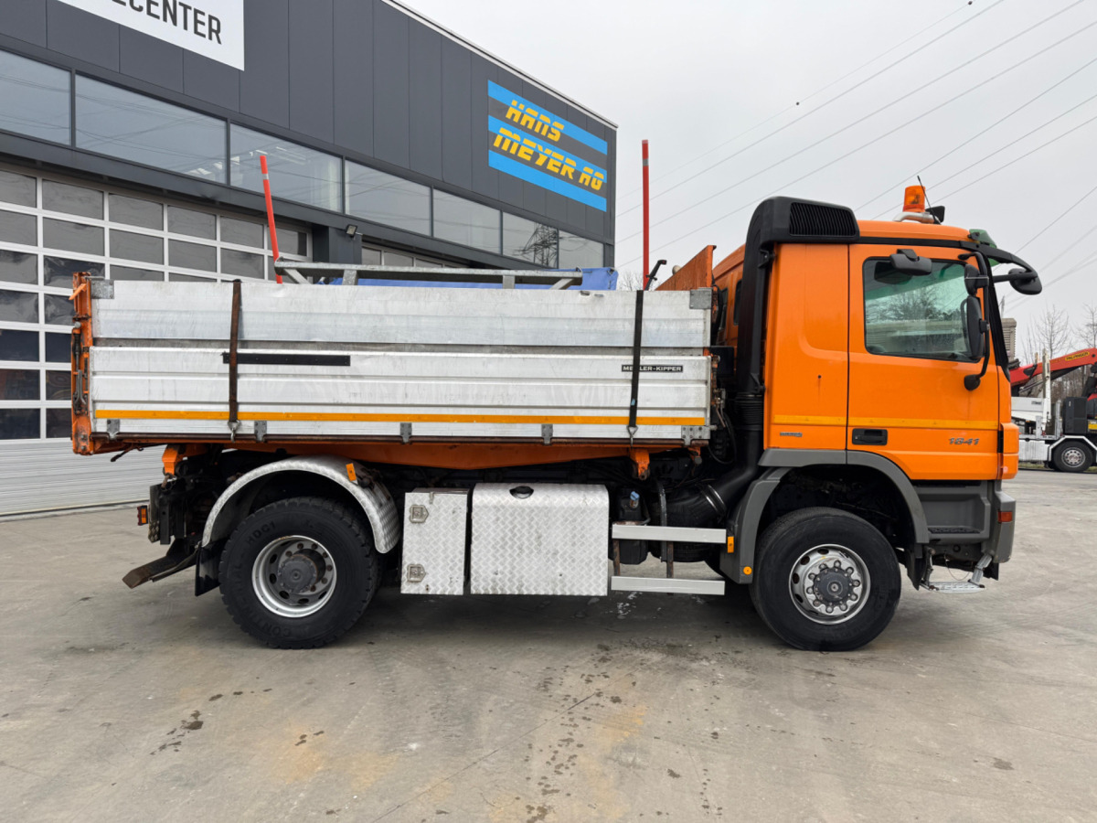 MERCEDES Actros 1841 4x4 mit Schneeplfug - Kipper: das Bild 4 MERCEDES Actros 1841 4x4 mit Schneeplfug - Kipper: das Bild 4