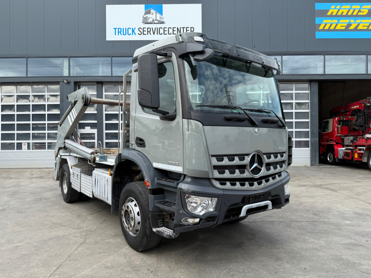 MERCEDES Arocs 1830 4x2 UT GIGANT 18T - Absetzkipper: das Bild 3 MERCEDES Arocs 1830 4x2 UT GIGANT 18T - Absetzkipper: das Bild 3