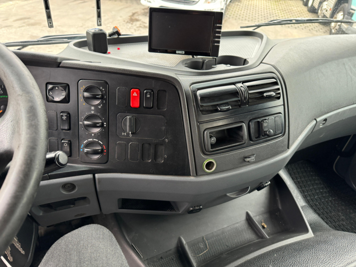 Kipper, Autokran MERCEDES Atego 1329 4x2 Hiab 088-2: das Bild 19