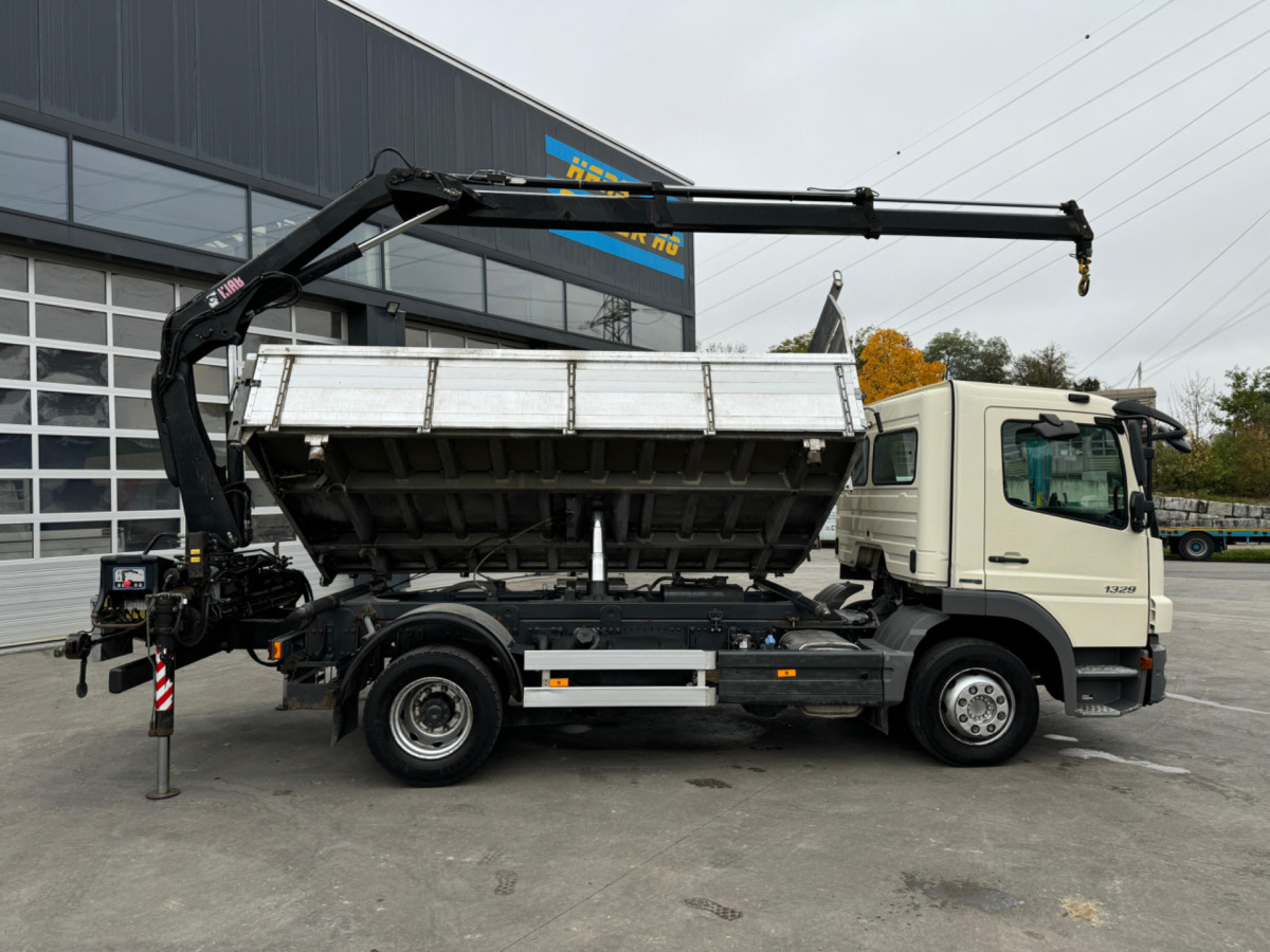 Kipper, Autokran MERCEDES Atego 1329 4x2 Hiab 088-2: das Bild 6
