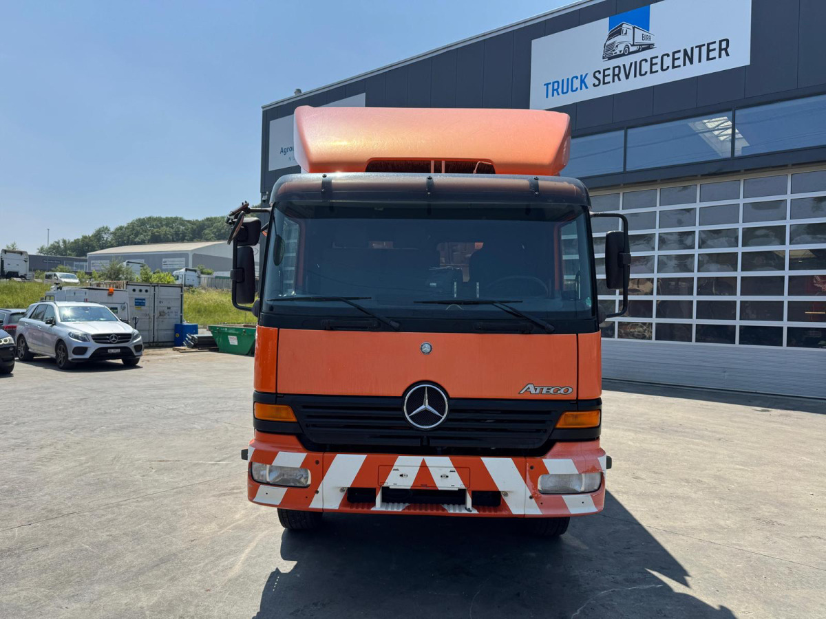 MERCEDES Atego 2128 Ochsner 6x2 - Müllwagen: das Bild 2 MERCEDES Atego 2128 Ochsner 6x2 - Müllwagen: das Bild 2