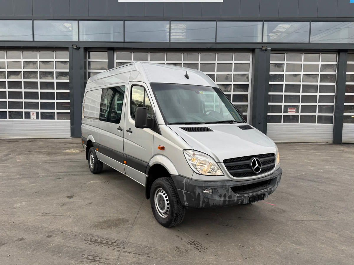 MERCEDES Sprinter 316CDI 4x4 - Kastenwagen: das Bild 2 MERCEDES Sprinter 316CDI 4x4 - Kastenwagen: das Bild 2