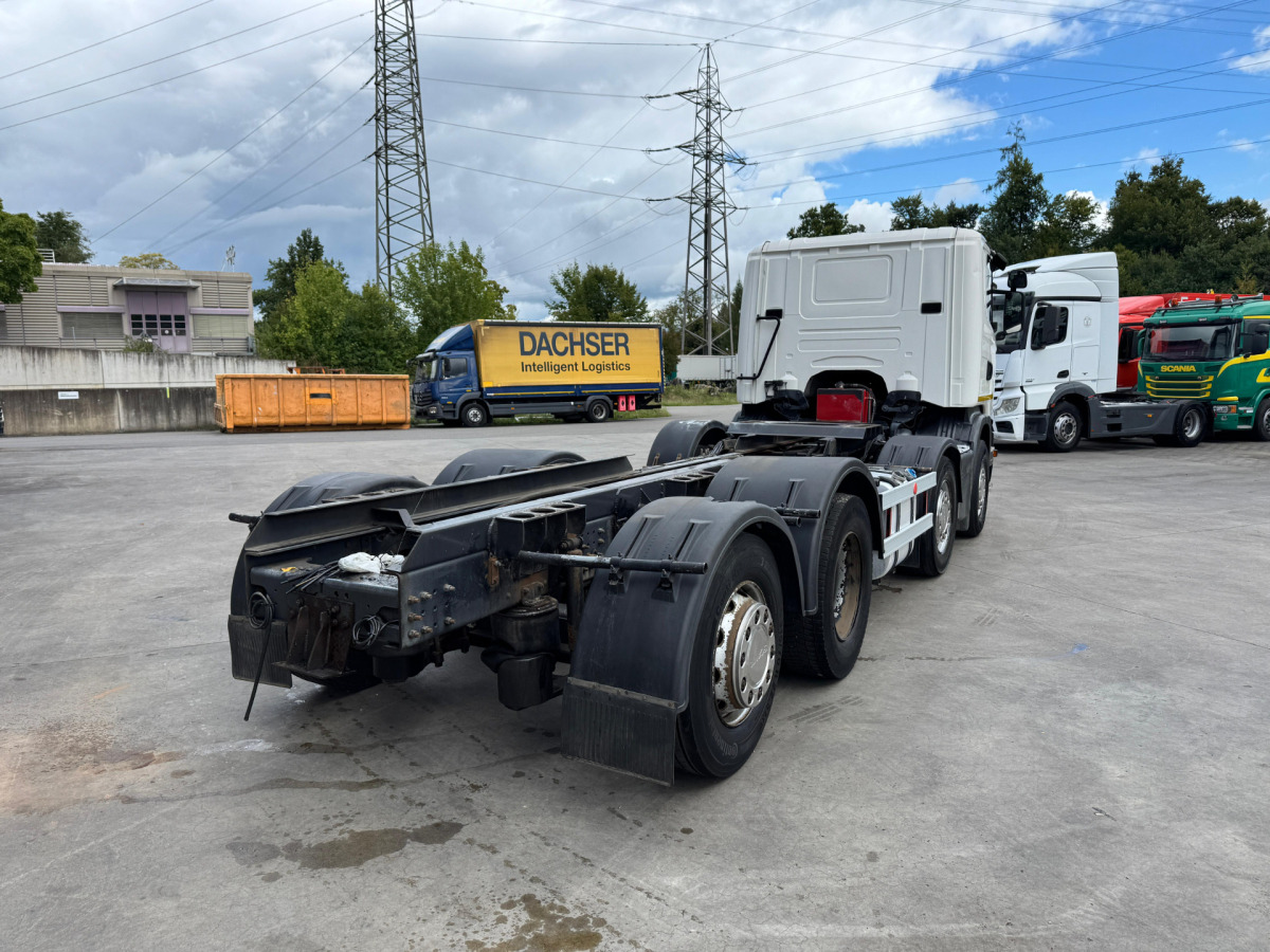 SCANIA G450 8x2 Fahrgestell - Fahrgestell LKW: das Bild 5 SCANIA G450 8x2 Fahrgestell - Fahrgestell LKW: das Bild 5