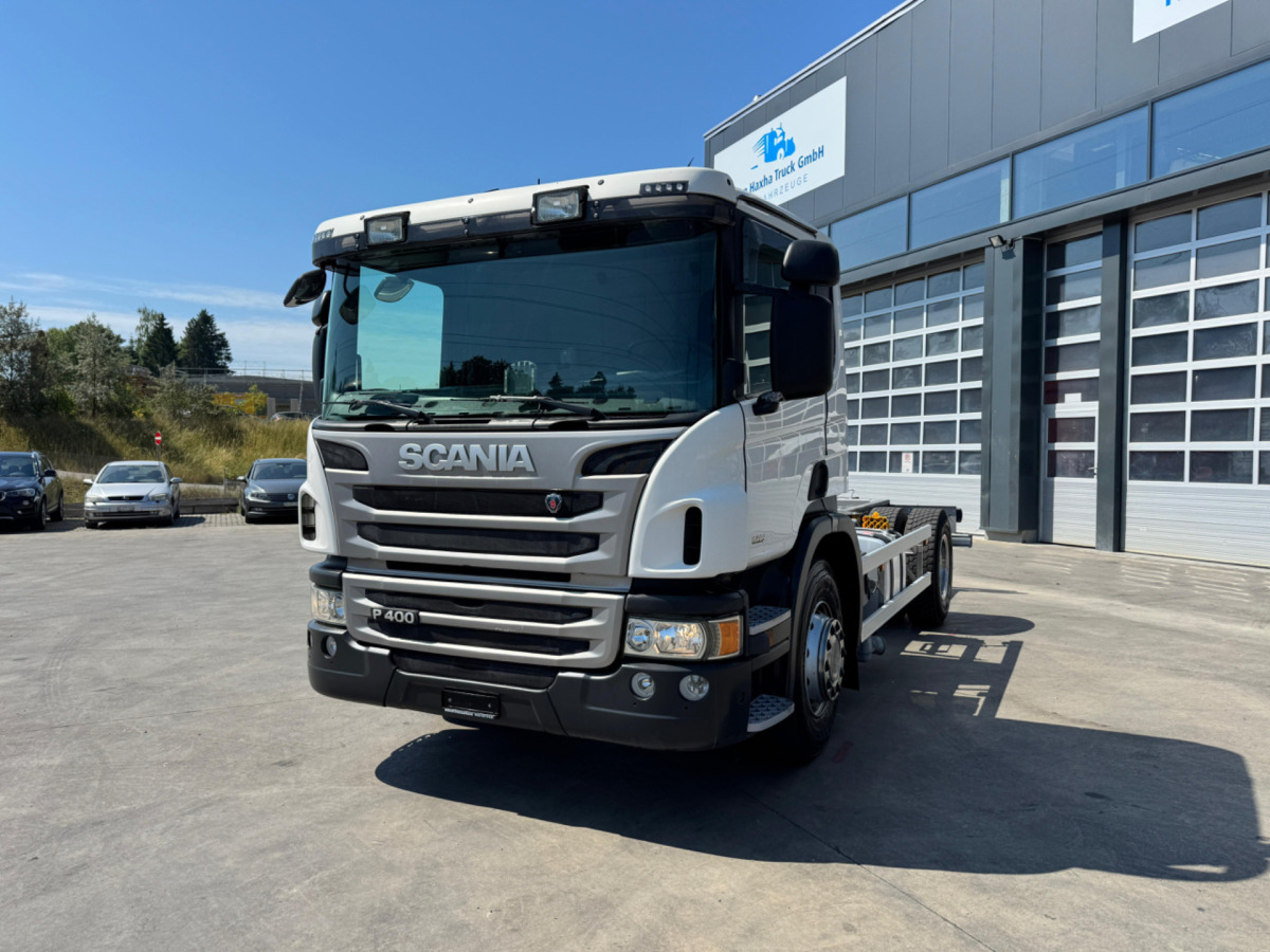 SCANIA P400 4x2 Chassis - Fahrgestell LKW: das Bild 1 SCANIA P400 4x2 Chassis - Fahrgestell LKW: das Bild 1