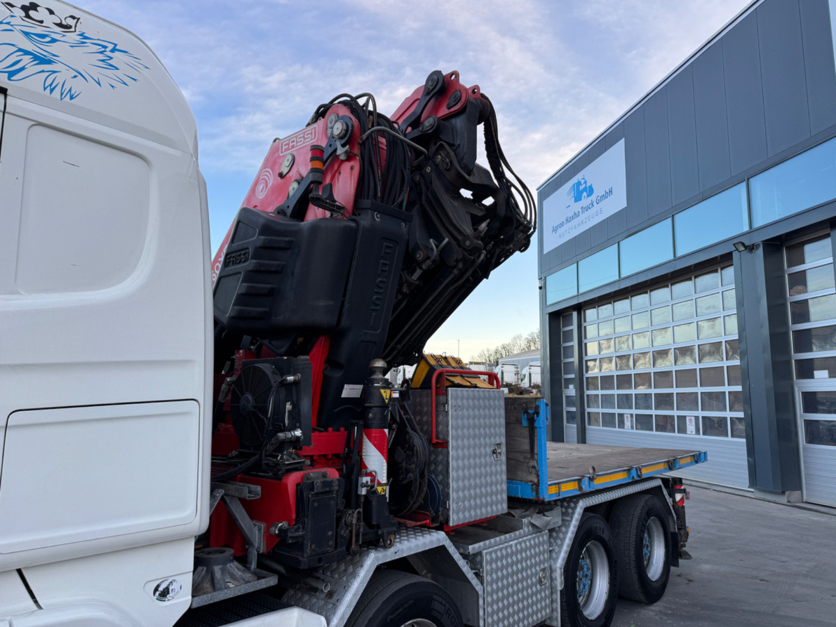 Autokran SCANIA R480 8x4 Fassi 660 SZM/Pritsche: das Bild 17
