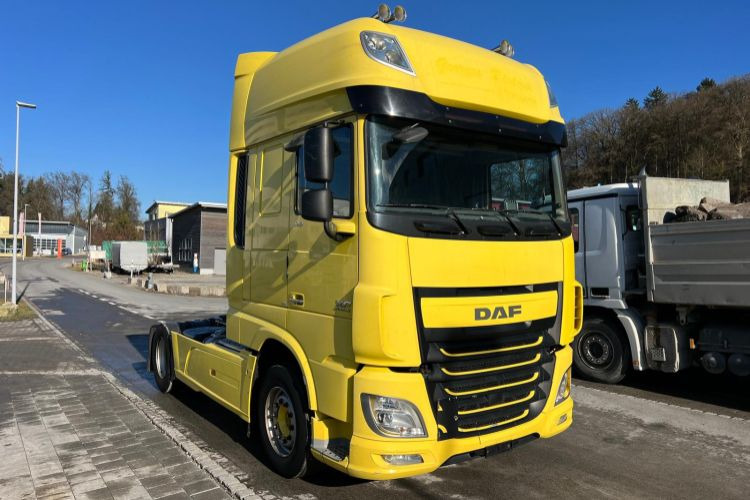 DAF XF510 4x2 - Sattelzugmaschine: das Bild 3 DAF XF510 4x2 - Sattelzugmaschine: das Bild 3