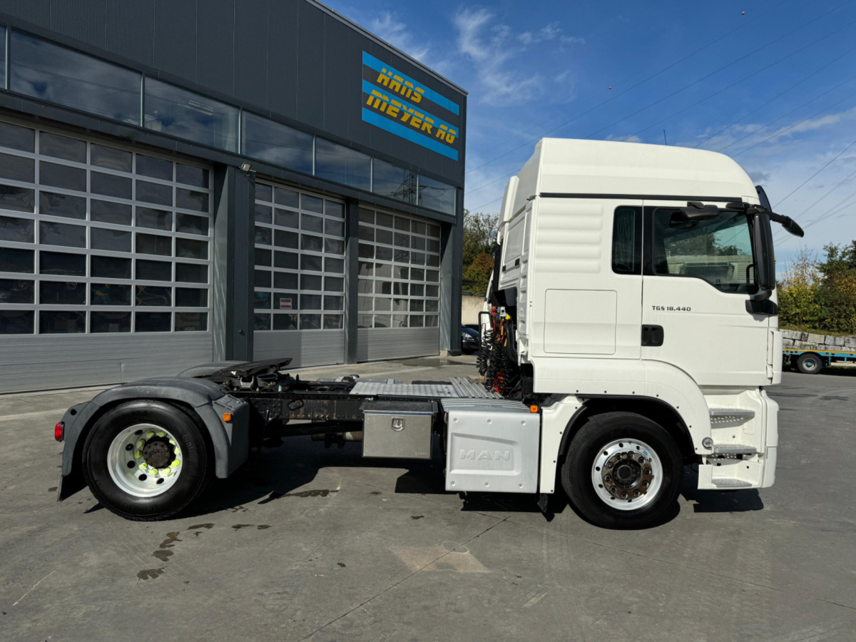 MAN TGS 18.440 4x2 ADR - Sattelzugmaschine: das Bild 5 MAN TGS 18.440 4x2 ADR - Sattelzugmaschine: das Bild 5