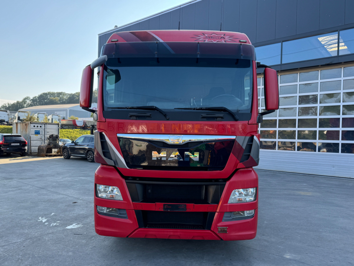 MAN TGX 18.440 C0712 - Sattelzugmaschine: das Bild 2 MAN TGX 18.440 C0712 - Sattelzugmaschine: das Bild 2