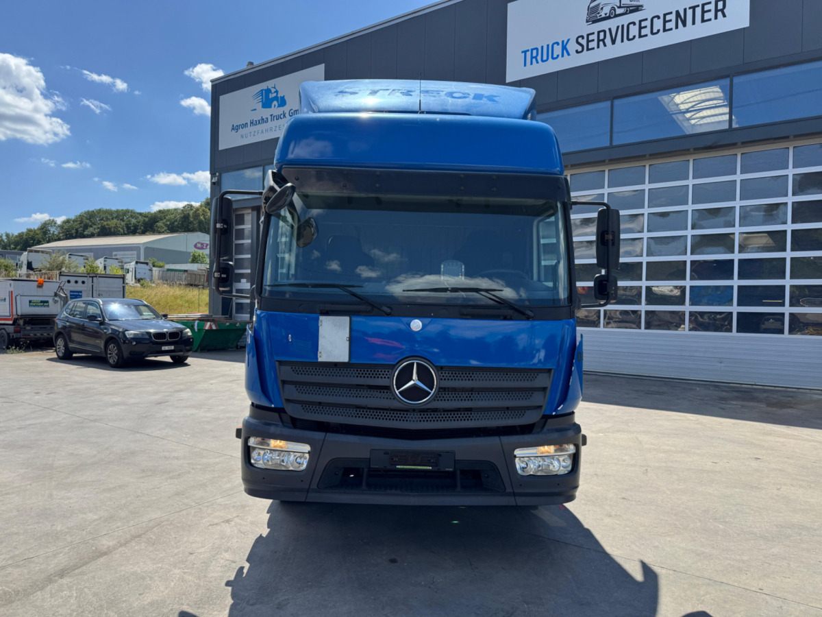 MERCEDES Atego 1330 4x2 - Sattelzugmaschine: das Bild 2 MERCEDES Atego 1330 4x2 - Sattelzugmaschine: das Bild 2