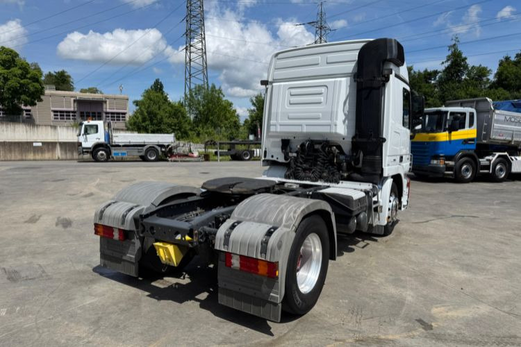 Mercedes-Benz Actros 1848 4x2 - Sattelzugmaschine: das Bild 4 Mercedes-Benz Actros 1848 4x2 - Sattelzugmaschine: das Bild 4
