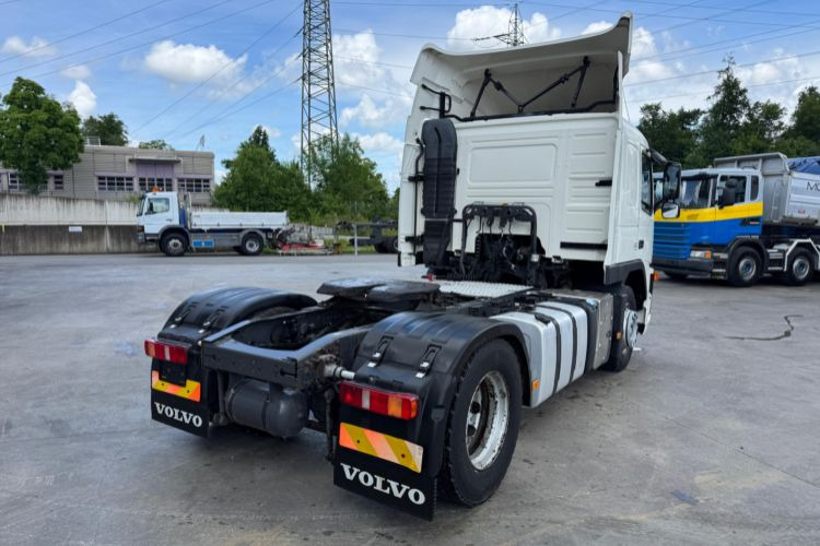 Volvo FM-390 4x2 - Sattelzugmaschine: das Bild 5 Volvo FM-390 4x2 - Sattelzugmaschine: das Bild 5