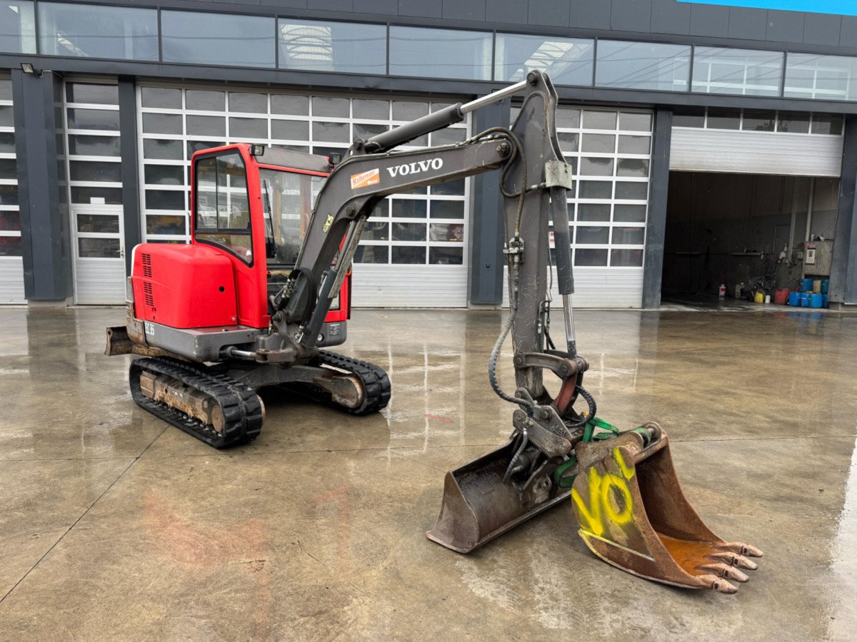 VOLVO EC35 - Kettenbagger: das Bild 2 VOLVO EC35 - Kettenbagger: das Bild 2