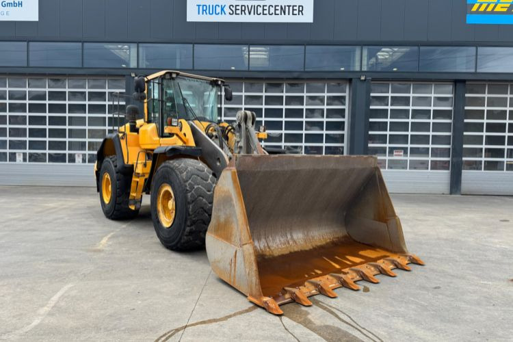 Volvo L180G - Radlader: das Bild 2 Volvo L180G - Radlader: das Bild 2