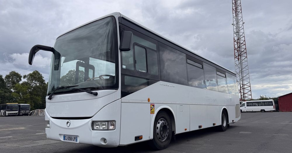Irisbus KRÓTKI 10,5 metra /Crossway / 46 miejsc/ mały przebieg / CENA: 87000zł netto - Linienbus: das Bild 2 Irisbus KRÓTKI 10,5 metra /Crossway / 46 miejsc/ mały przebieg / CENA: 87000zł netto - Linienbus: das Bild 2