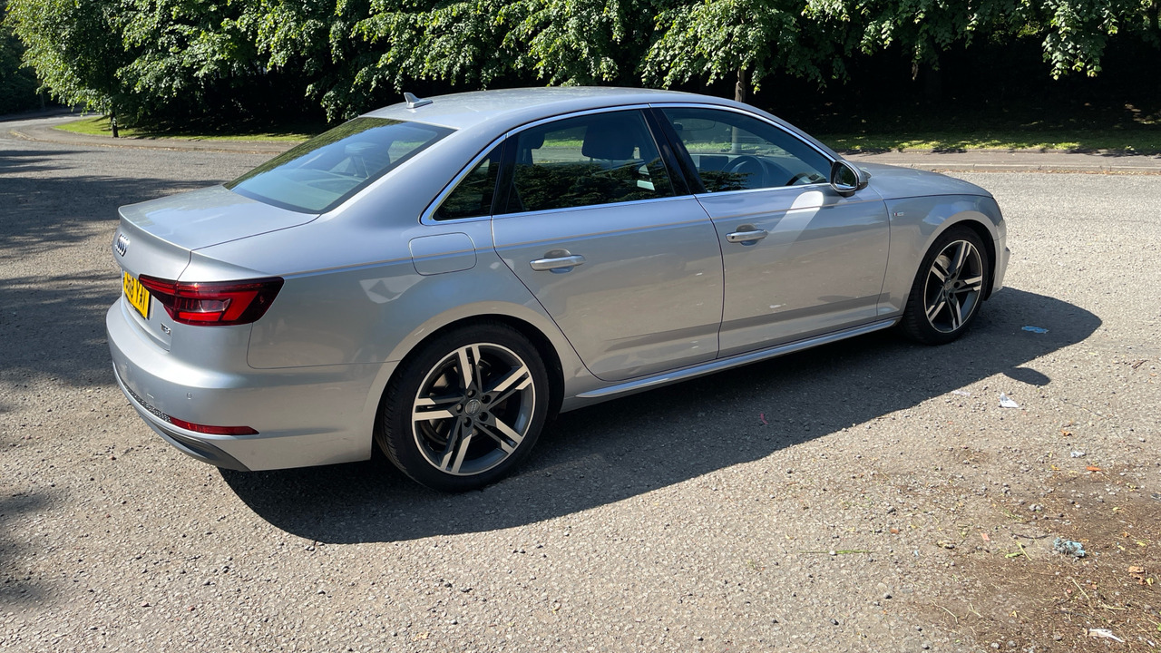 AUDI A4 1.4T FSI S Line 150Ps - Limousine: das Bild 4 AUDI A4 1.4T FSI S Line 150Ps - Limousine: das Bild 4