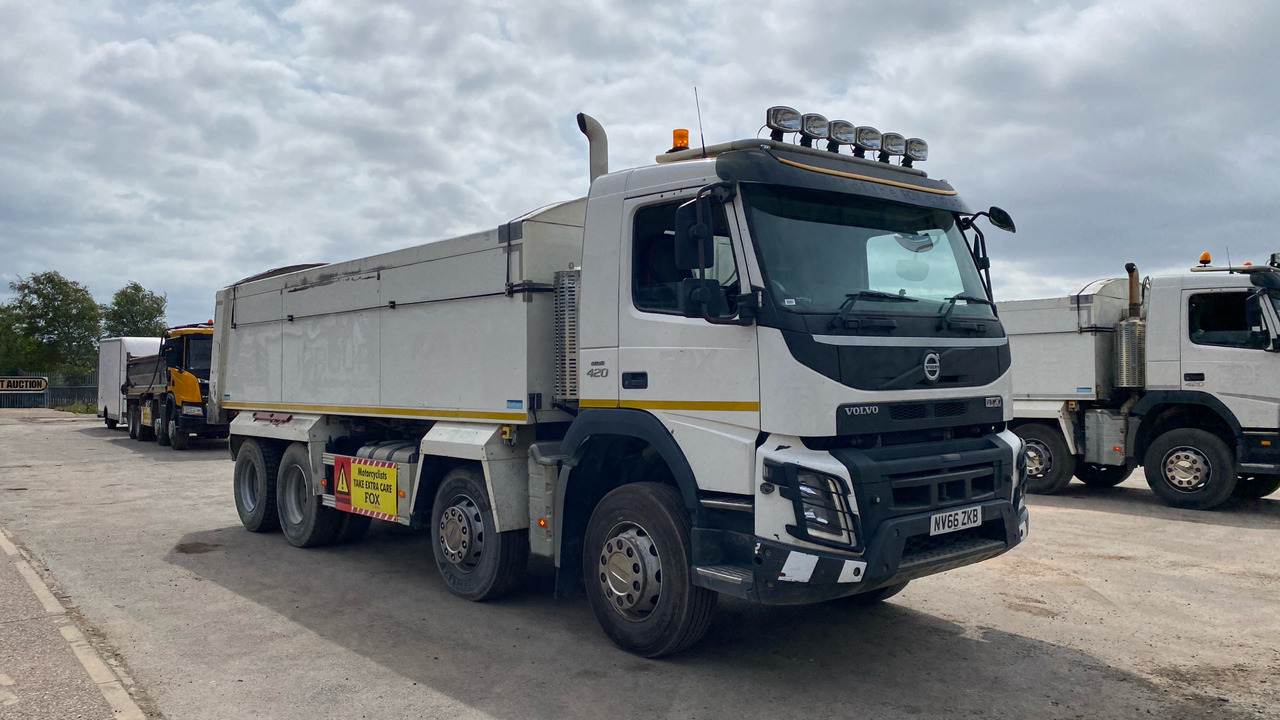 VOLVO FMX 420 - Andere Technik: das Bild 1 VOLVO FMX 420 - Andere Technik: das Bild 1