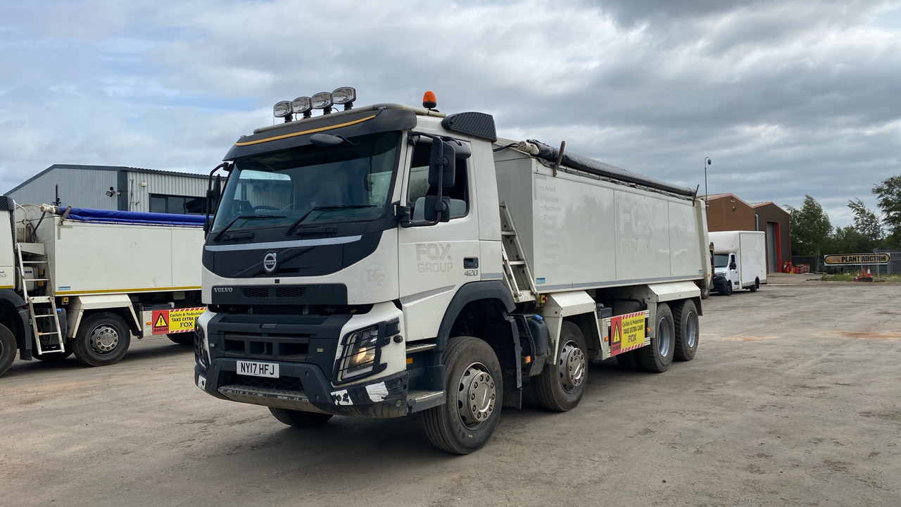 VOLVO FMX 420 - Andere Technik: das Bild 2 VOLVO FMX 420 - Andere Technik: das Bild 2