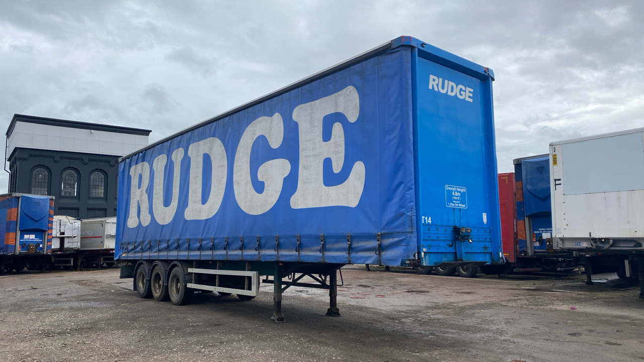 MONTRACON CURTAINSIDE - Anhänger: das Bild 2 MONTRACON CURTAINSIDE - Anhänger: das Bild 2