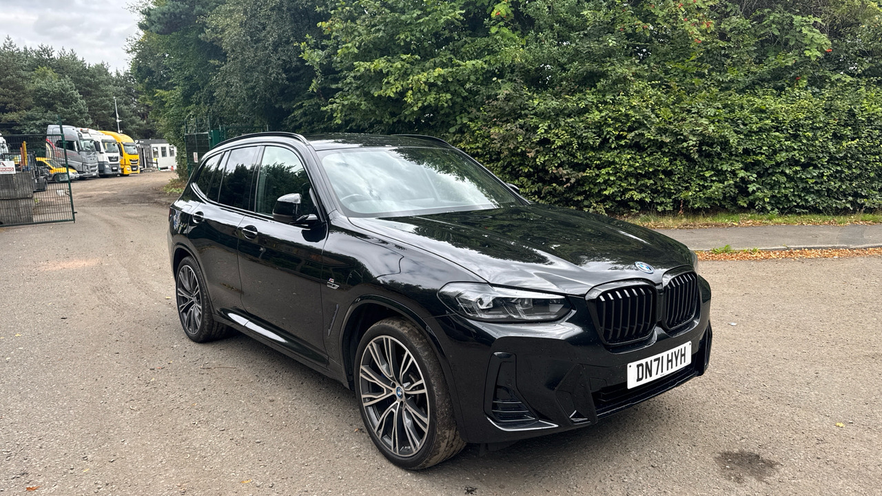 BMW X3 xDrive 30e M Sport - SUV/ Geländewagen: das Bild 1 BMW X3 xDrive 30e M Sport - SUV/ Geländewagen: das Bild 1